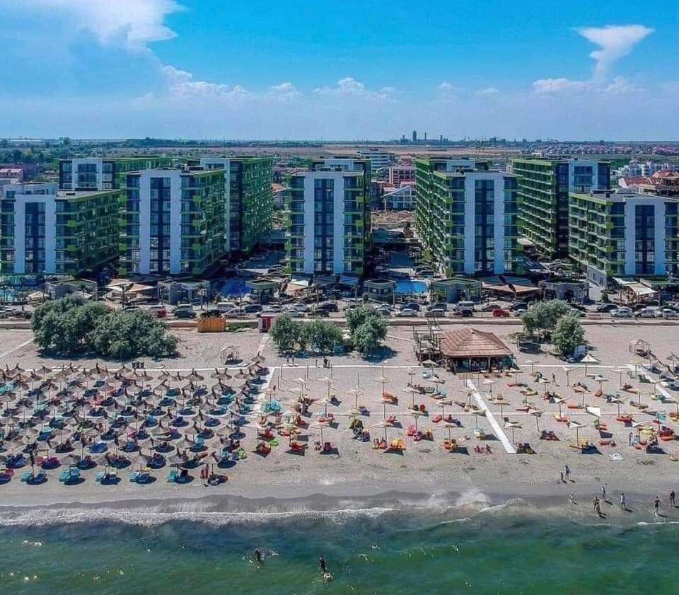 Ferienwohnung Luxury Kln By Alezzi Mamaia Nord Năvodari Exterior foto
